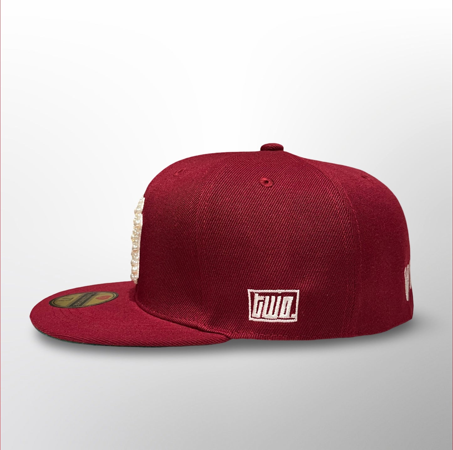 Pearl World NY - Burgundy Fitted