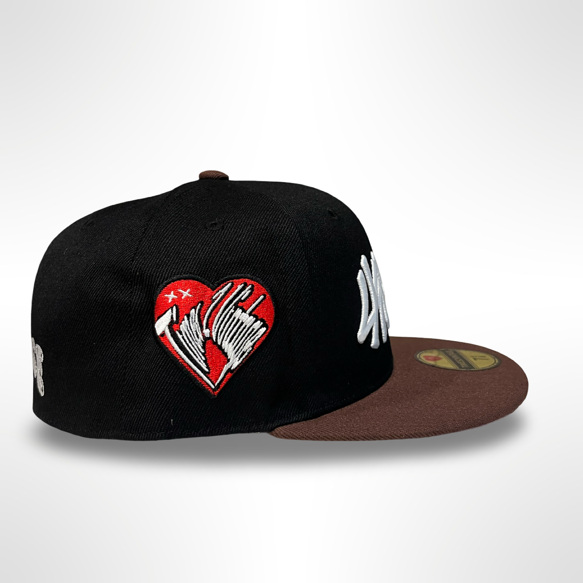 Triple NY - Black/Brown Fitted