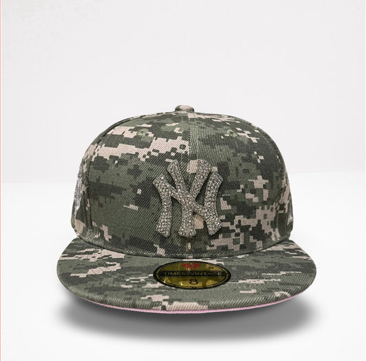 Love Is War NY - Camo Fitted