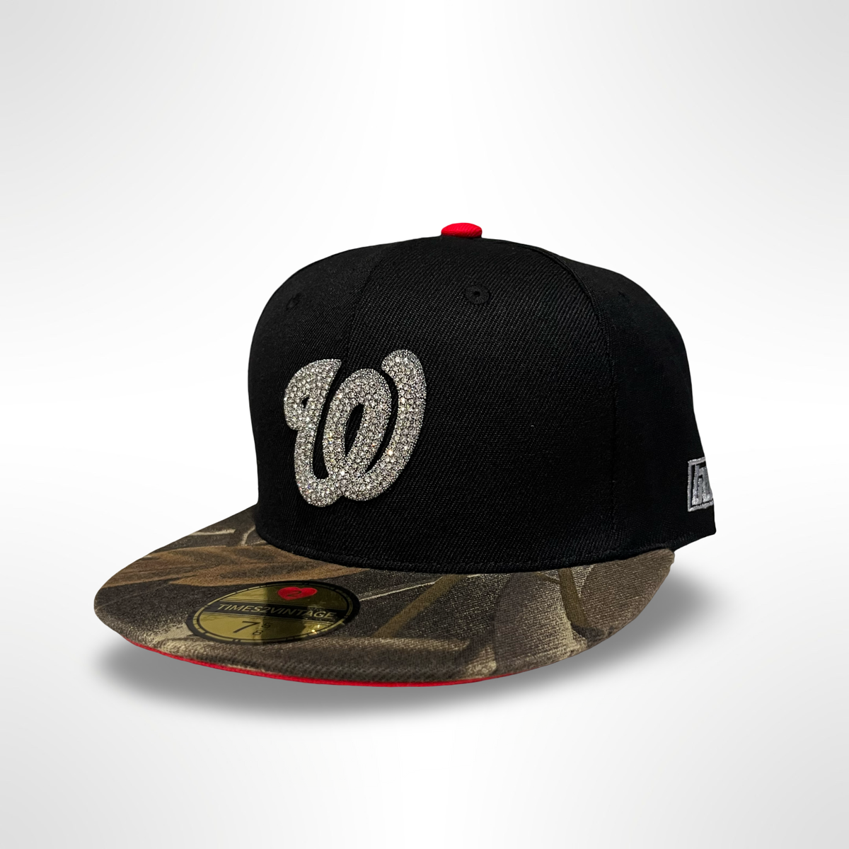 Diamonds Dancing DC - Black/Real Tree Fitted