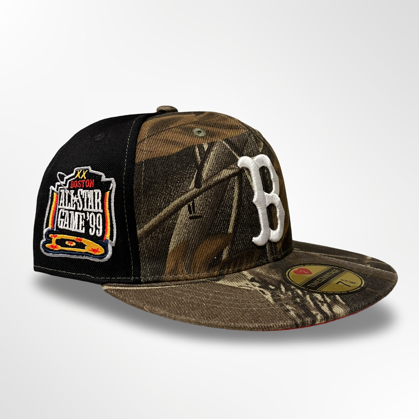 Hide & Seek Boston - Real Tree Fitted