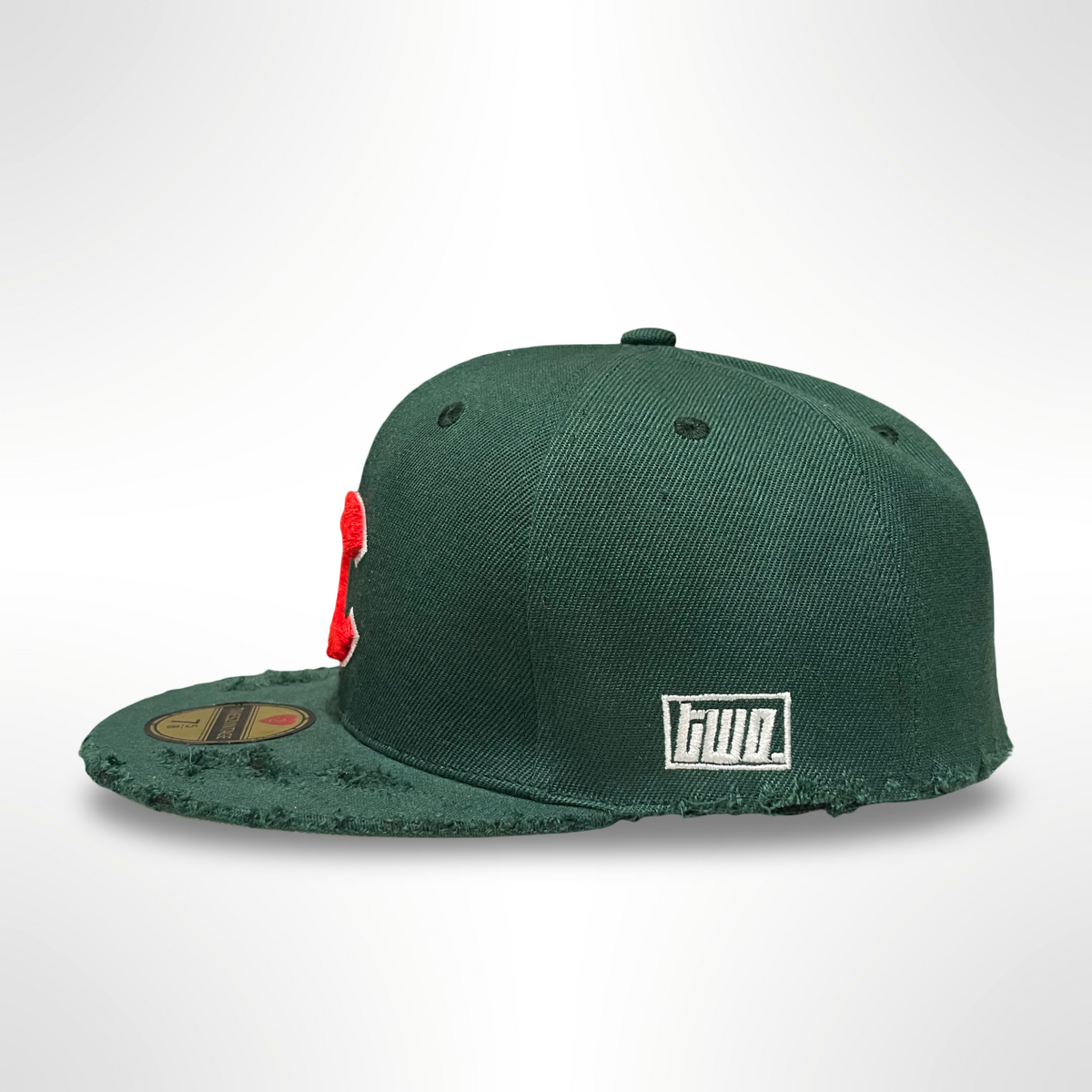 Distressed Be Alert Cubs - Green Fitted