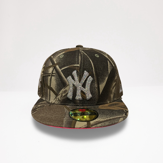 Diamonds Dancing NY - Camo Snap Back