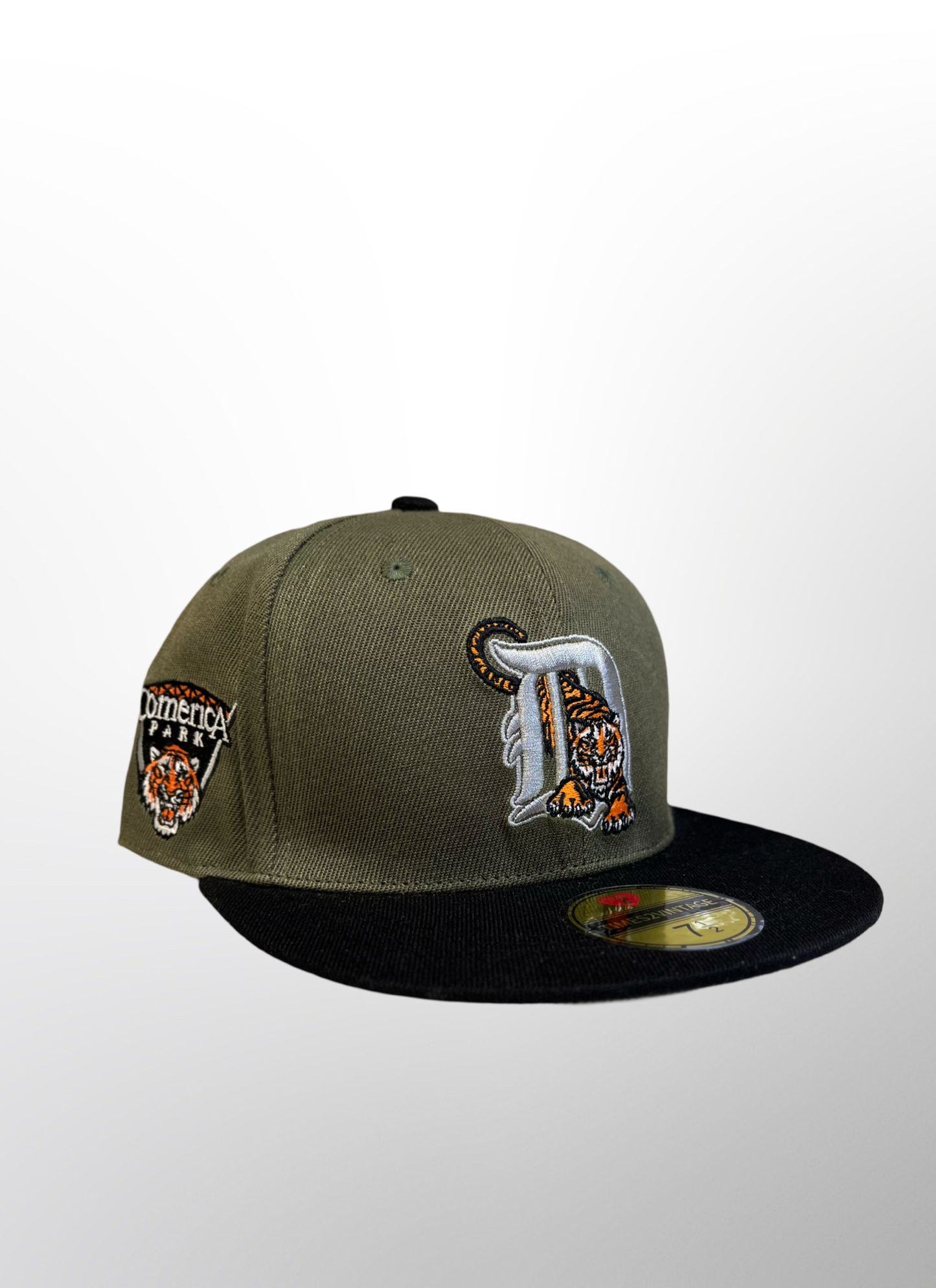 Tiger Land Detroit - Fitted Hat